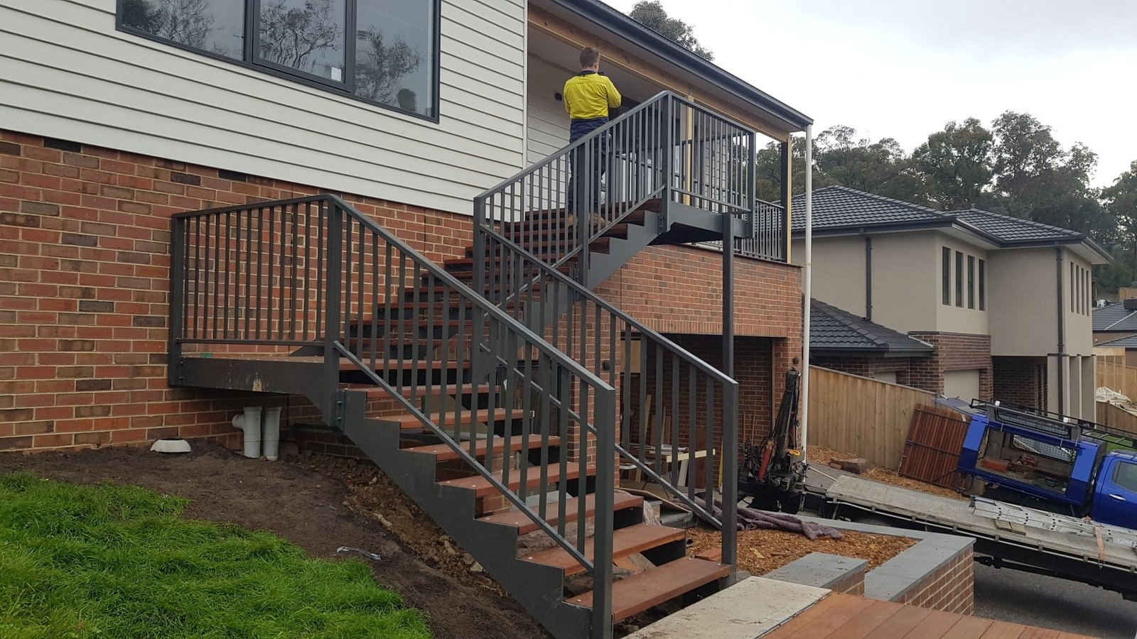 abyss_Staircase and handrail